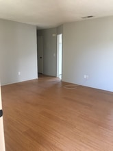 1919 13th St in Los Osos, CA - Foto de edificio - Building Photo