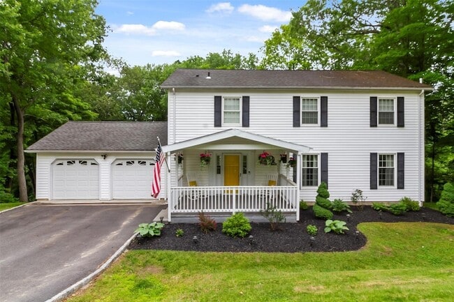 4 Plum Tree Ct