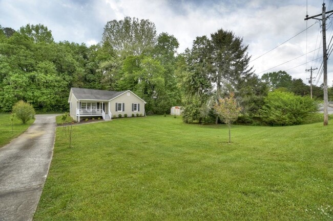 property at 99 Kingtown St