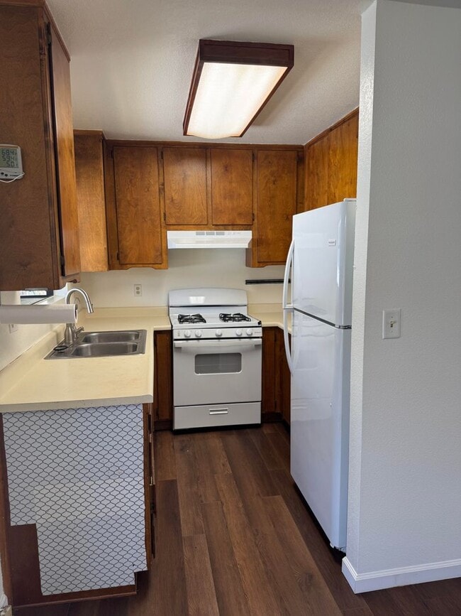 5108 Bluebird Ln in Paso Robles, CA - Building Photo - Building Photo