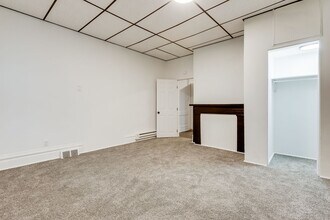 238 Hazelwood Ave-Unit -#2 in Pittsburgh, PA - Foto de edificio - Building Photo