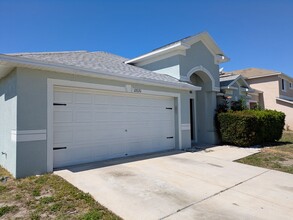 12820 Longcrest Dr in Riverview, FL - Building Photo - Building Photo