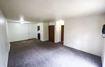 10 Park Terrace Blvd in Columbia City, IN - Building Photo - Building Photo