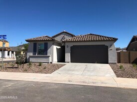 6581 S Abbey Ln in Gilbert, AZ - Building Photo