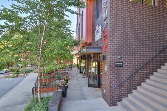 RADVIEW in Asheville, NC - Foto de edificio - Building Photo