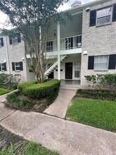 13022 Trail Hollow Dr in Houston, TX - Building Photo - Building Photo