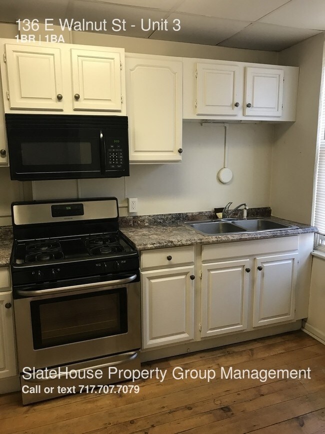 136 E Walnut St-Unit -Unit 3 in Lancaster, PA - Foto de edificio - Building Photo