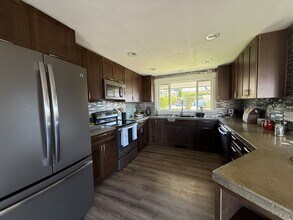 2540 N Astor Ave in East Wenatchee, WA - Building Photo - Building Photo