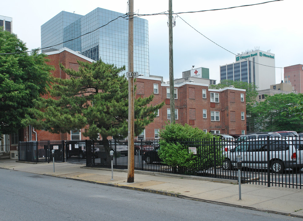 816 N West St in Wilmington, DE - Building Photo