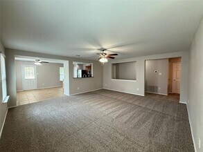 8614 Mountain Bluff Ln in Dallas, TX - Building Photo - Building Photo