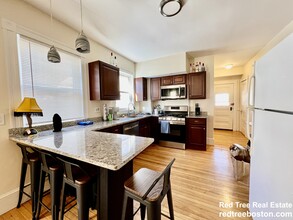 331 Faneuil St, Unit 2 in Boston, MA - Building Photo - Building Photo