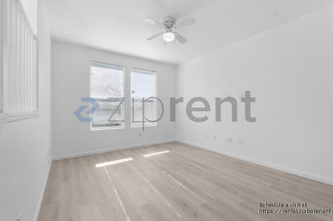 10923 Tower Park Dr in Rancho Cordova, CA - Building Photo - Building Photo