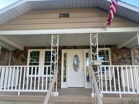 108 Johnson St in New Kensington, PA - Building Photo