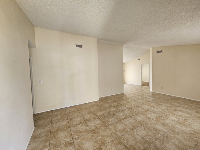 311 Oak Ln Dr in Ocala, FL - Building Photo - Building Photo