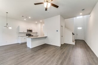 2418 Ash Ln in Sachse, TX - Building Photo - Building Photo