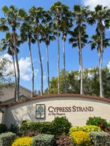 7060 Strand Cir in Bradenton, FL - Building Photo