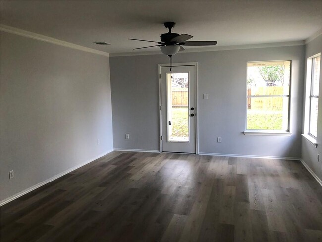 11137 Franklins Tale Loop in Austin, TX - Building Photo - Building Photo