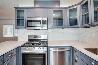 3636 W Imperial Hwy in Inglewood, CA - Building Photo - Building Photo