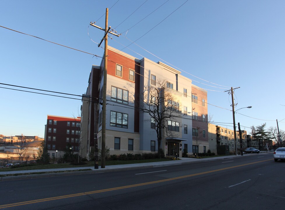 Matthews Memorial Terrace in Washington, DC - Building Photo