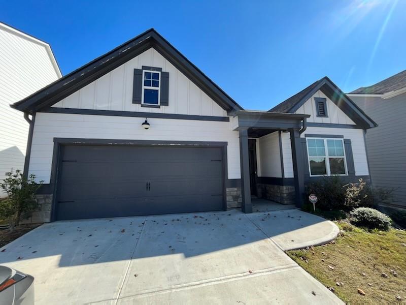 5659 Cricket Melody Ln in Flowery Branch, GA - Building Photo