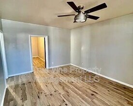 622 S Navidad St in San Antonio, TX - Building Photo - Building Photo