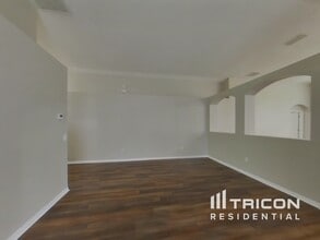 13461 Staghorn Rd in Tampa, FL - Building Photo - Building Photo