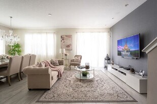 4825 Romeo Cir in Kissimmee, FL - Building Photo