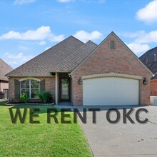 20211 Tuscany Dr in Harrah, OK - Building Photo - Building Photo