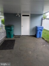 25 Glenwood Ln in Levittown, PA - Building Photo - Building Photo