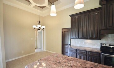 1919 W Ventura Dr in Pharr, TX - Foto de edificio - Building Photo