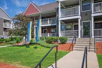 St. Albans Park in St. Paul, MN - Building Photo - Building Photo