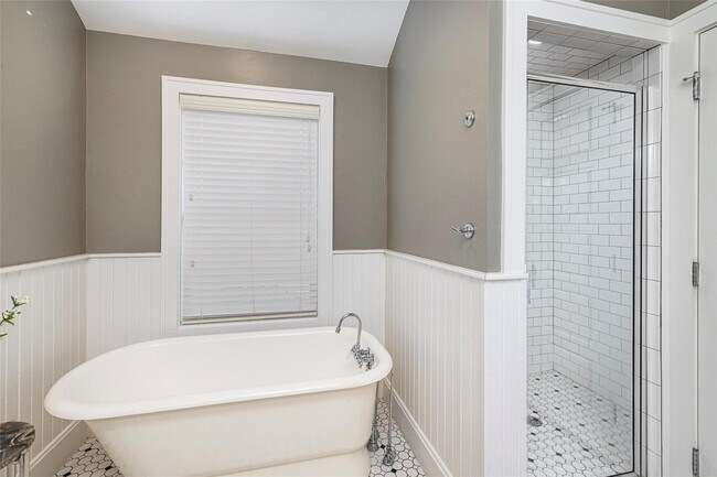 386 Main St in Hudson, MA - Building Photo - Building Photo