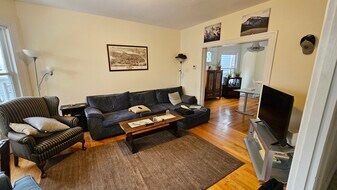 1 Woodstock Ave, Unit 1 in Boston, MA - Building Photo