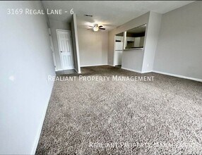 3169 Regal Ln in Groesbeck, OH - Building Photo - Building Photo