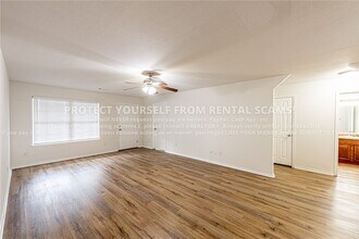 2280 Bunker Ln in Farmington, AR - Foto de edificio - Building Photo