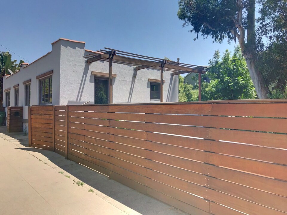 507-515 Dana St in San Luis Obispo, CA - Building Photo