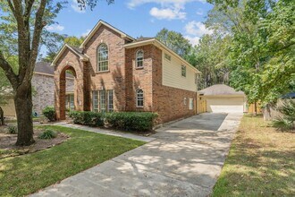 122 N Westwinds Cir in Spring, TX - Building Photo - Building Photo