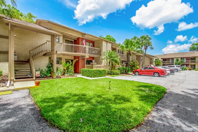 13075 Albright Ct in Wellington, FL - Building Photo - Building Photo
