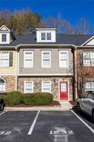 1232 Harris Commons Pl in Roswell, GA - Building Photo