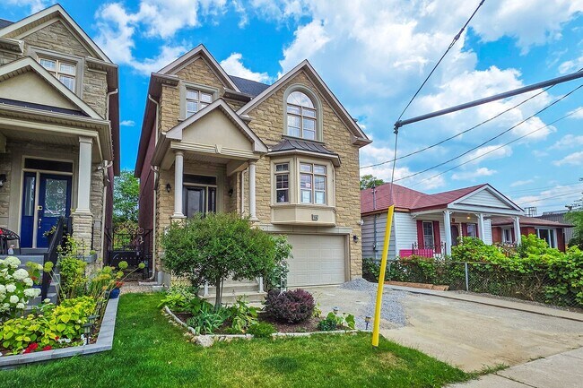 7a Connorvale Ave in Toronto, ON - Building Photo - Building Photo