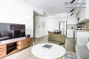 11600 Santa Monica Blvd, Unit FL2-ID1285 in Los Angeles, CA - Building Photo - Building Photo