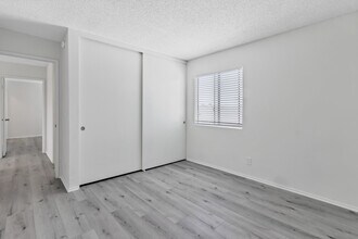 1225 W. 166th St. in Gardena, CA - Foto de edificio - Building Photo