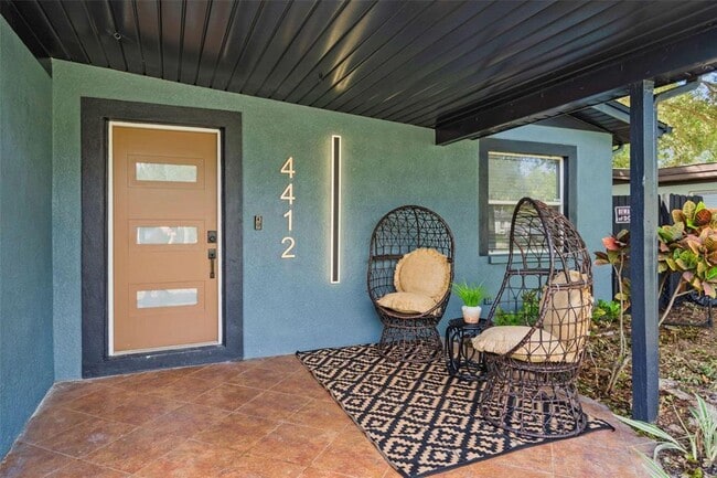 property at 4412 W Pearl Ave