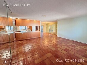 7266 Orkney Ave N in St. Petersburg, FL - Building Photo - Building Photo