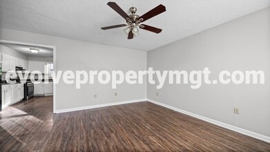 3712 Firethorne Dr in Memphis, TN - Building Photo - Building Photo