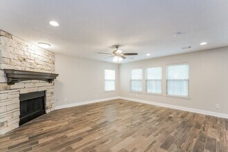 19235 Danphe Landing Ct in Tomball, TX - Building Photo - Building Photo