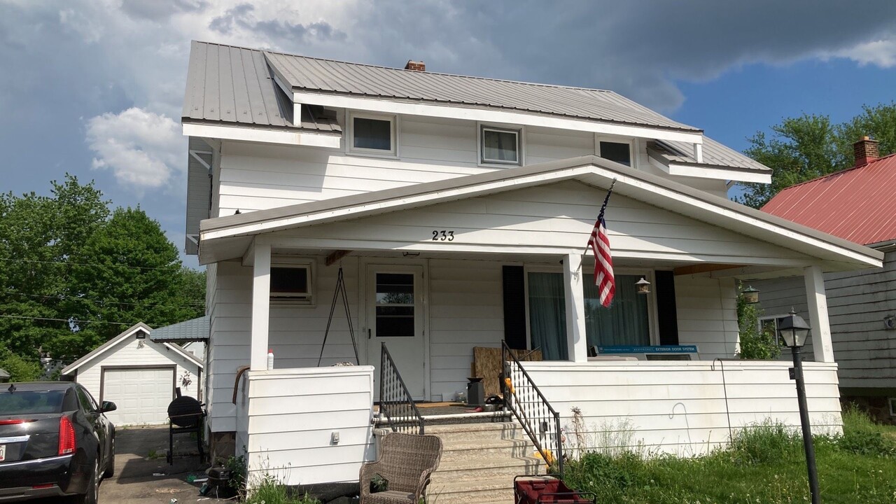 233 Morse St in Antigo, WI - Building Photo