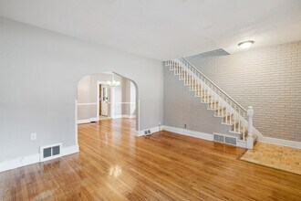 1411 Jersey Ridge Rd in Davenport, IA - Building Photo - Building Photo