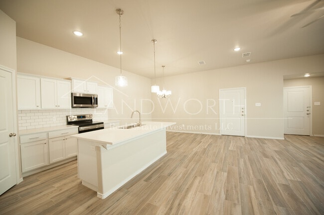 property at 1406 15th St