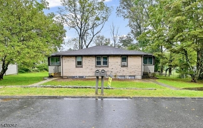 property at 14 Sharon Ct